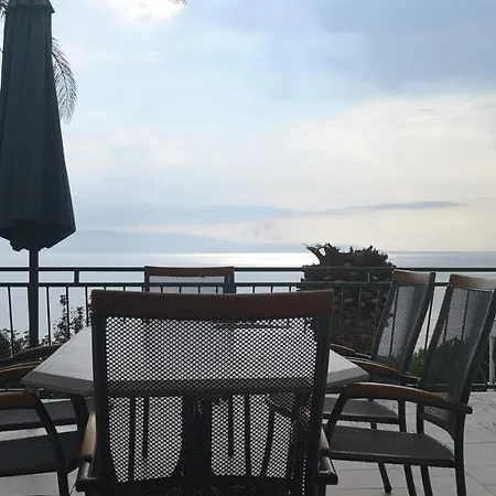 Apartments Tri Palme Baska Voda Exterior photo