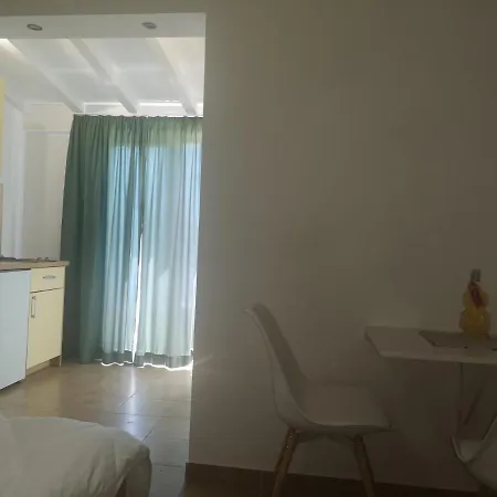 Apartments Tri Palme Baska Voda Exterior photo