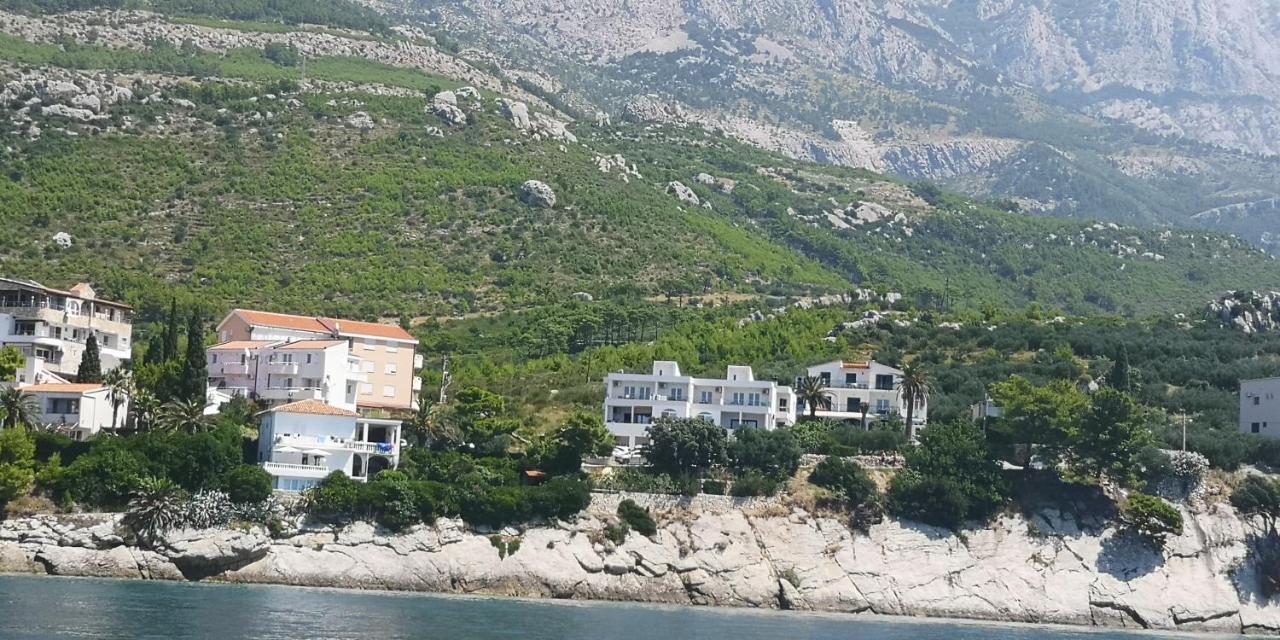 Apartment Tri Palme *