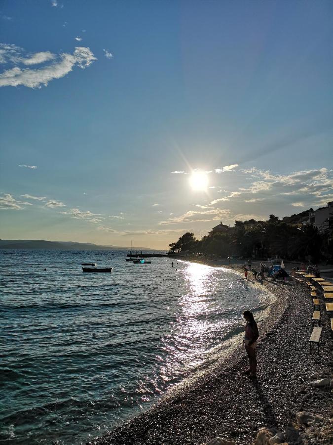 Tri Palme Baska Voda