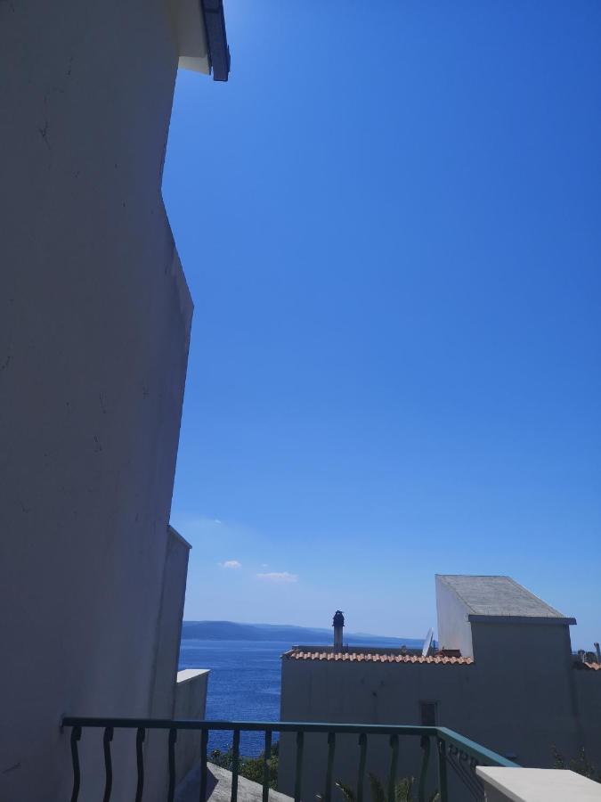 Tri Palme Apartment Baska Voda