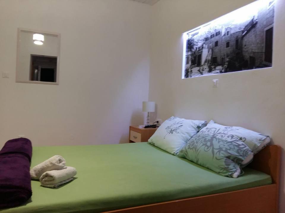 Apartment Tri Palme