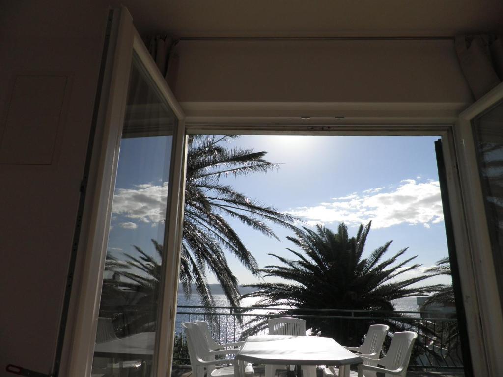Tri Palme Apartment